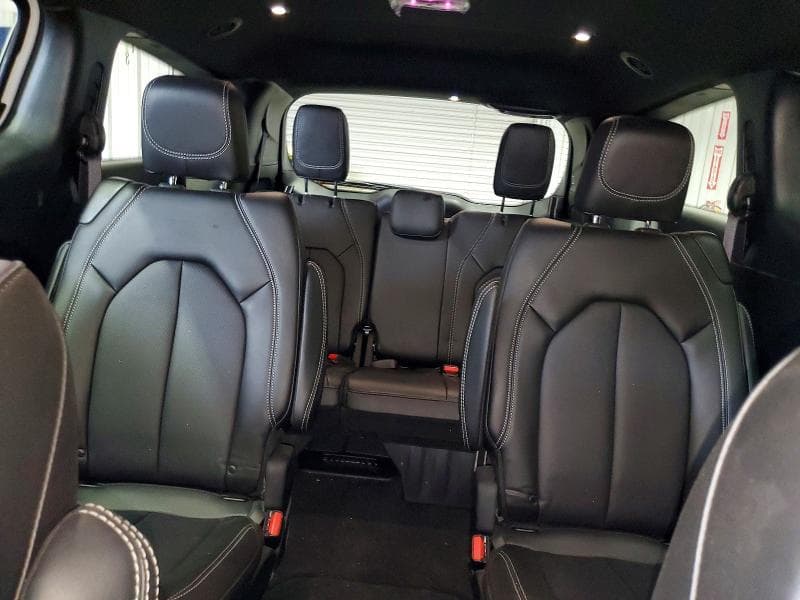 2027 CHRYSLER PACIFICA SELECT 10