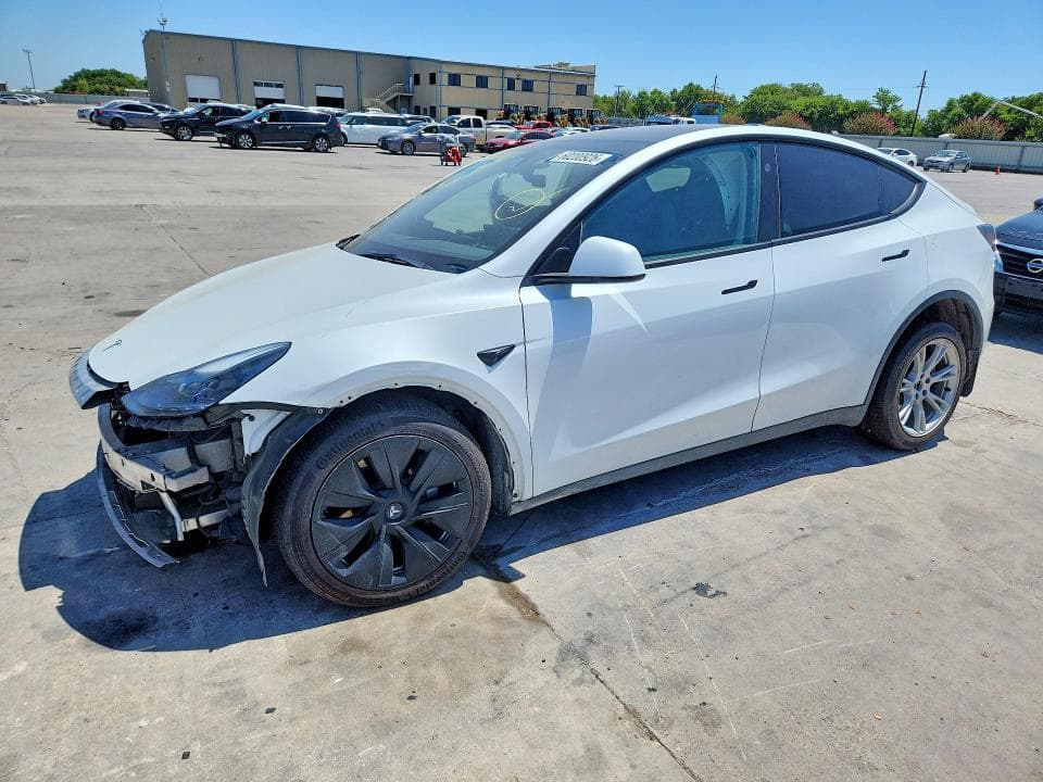 2023 TESLA MODEL Y - 1