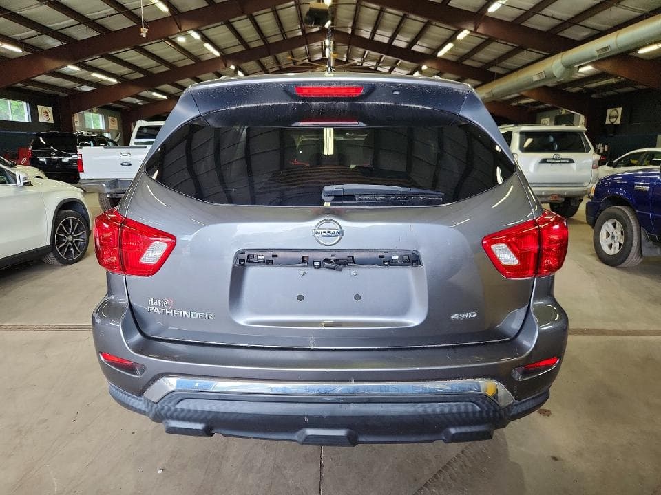 2018 NISSAN PATHFINDER S 6