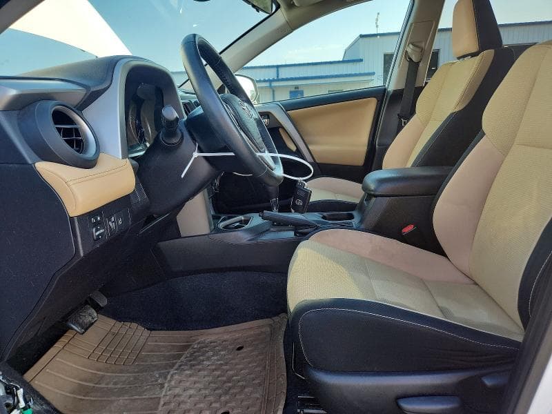 2018 TOYOTA RAV4 XLE 7