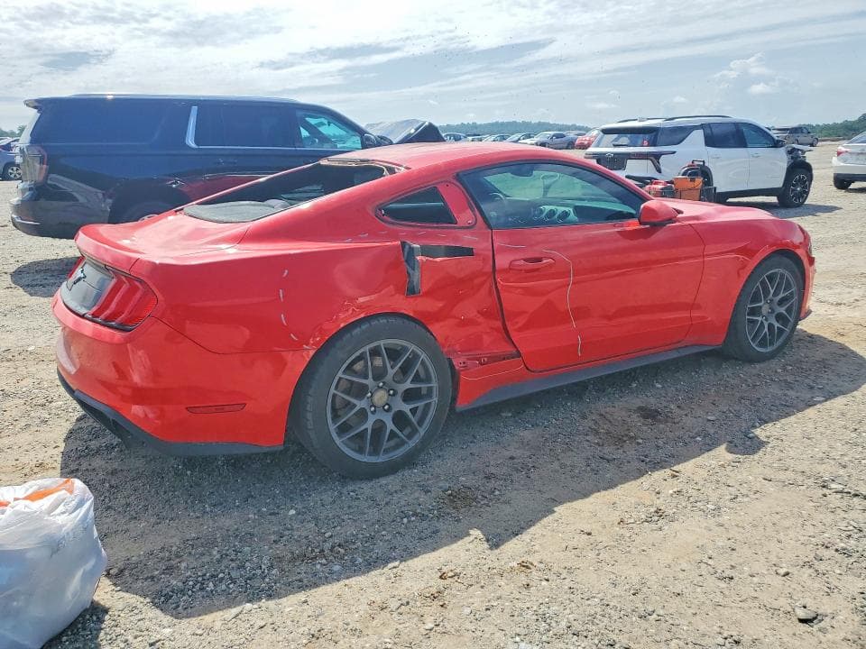 2018 FORD MUSTANG 3