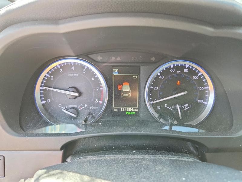 2019 TOYOTA HIGHLANDER LIMITED PLATINUM 9