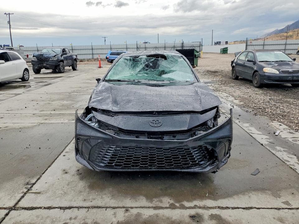 2025 TOYOTA CAMRY XSE 5