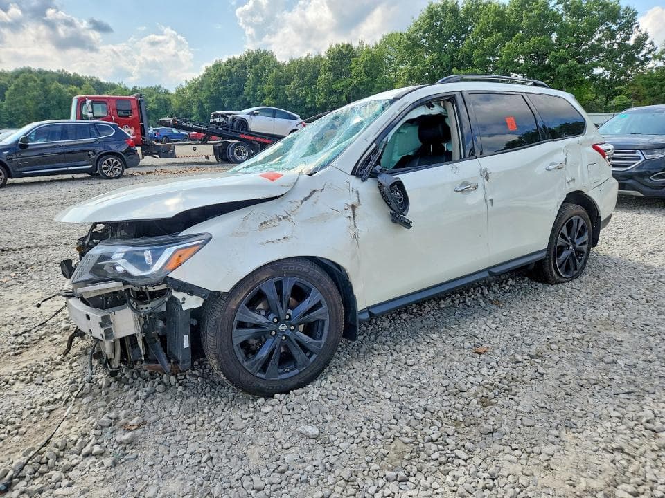 2018 NISSAN PATHFINDER SL - 1