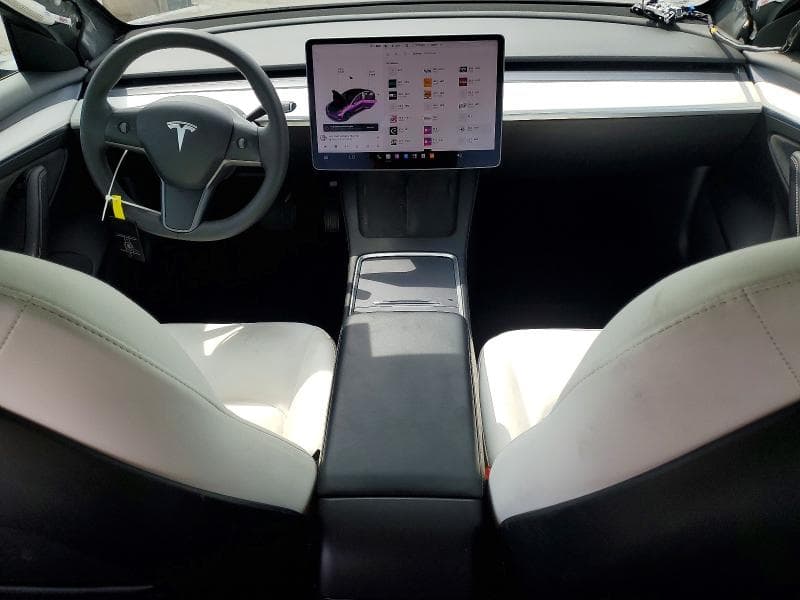 2022 TESLA MODEL 3 8