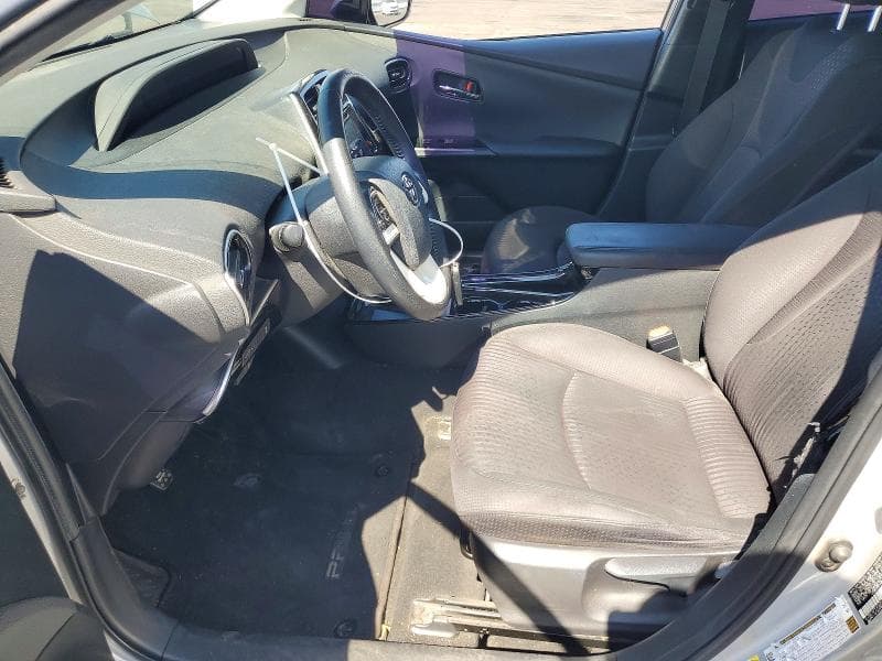 2017 TOYOTA PRIUS THREE 7