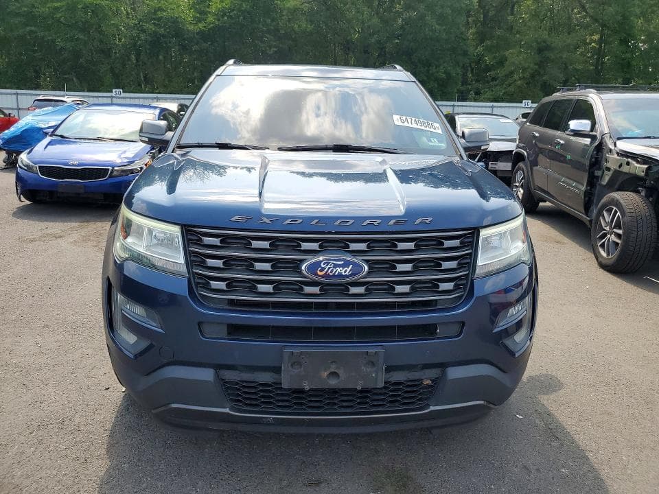 2017 FORD EXPLORER XLT 5