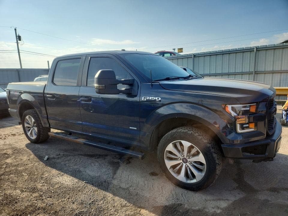 2017 FORD F150 SUPERCREW 4