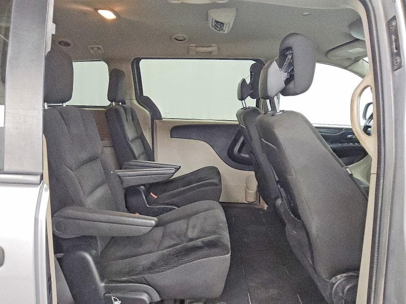 2019 DODGE GRAND CARAVAN SE 11