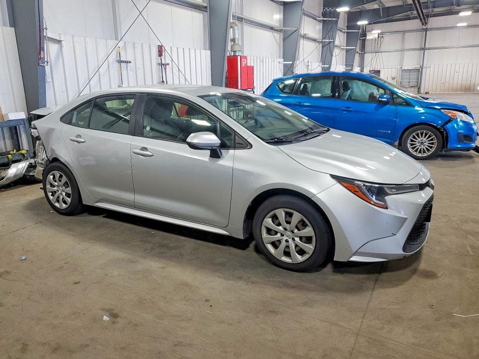 2020 TOYOTA COROLLA LE 4