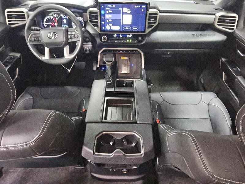 2026 TOYOTA TUNDRA CREWMAX SR5 8