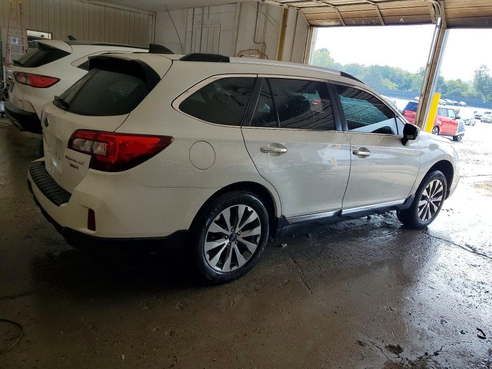 2017 SUBARU OUTBACK TOURING 3