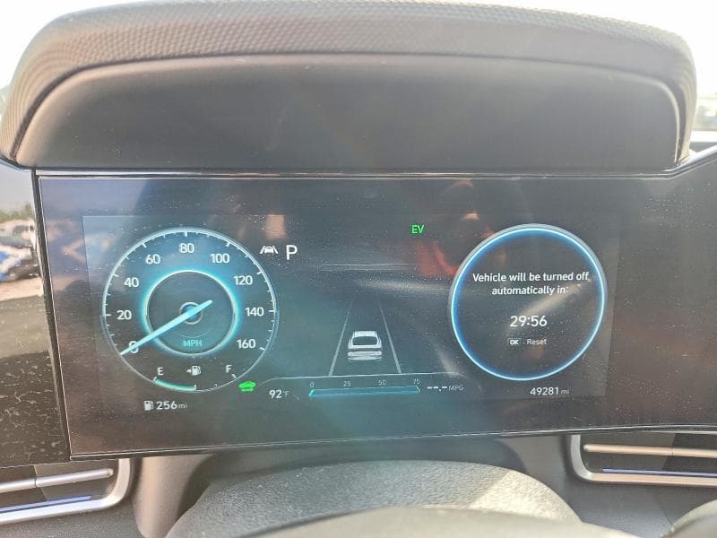 2023 HYUNDAI ELANTRA LIMITED 9
