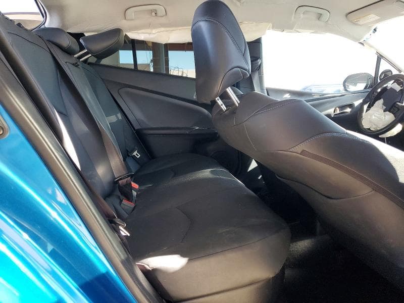 2025 TOYOTA PRIUS LIMITED 10