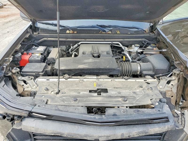 2024 CHEVROLET COLORADO Z71 11
