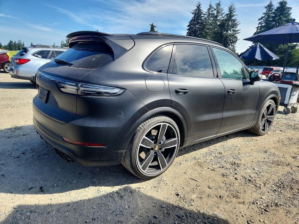 2021 PORSCHE CAYENNE TURBO 3