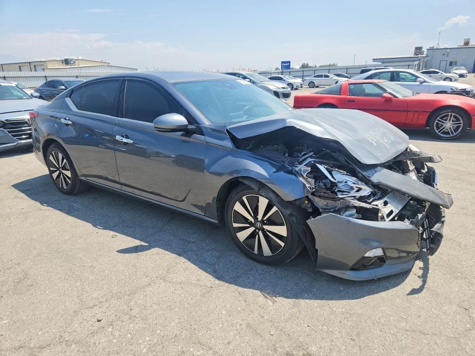 2019 NISSAN ALTIMA SL 4
