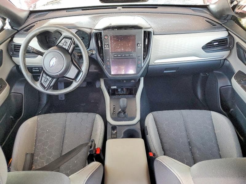2025 SUBARU FORESTER 8