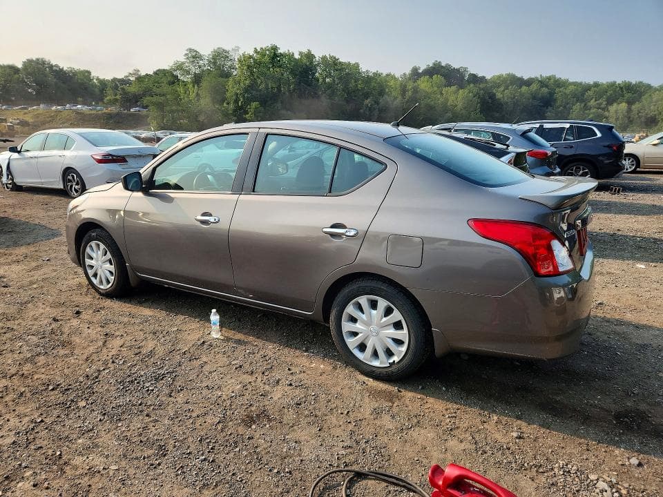 2017 NISSAN VERSA 1.6 SV 2