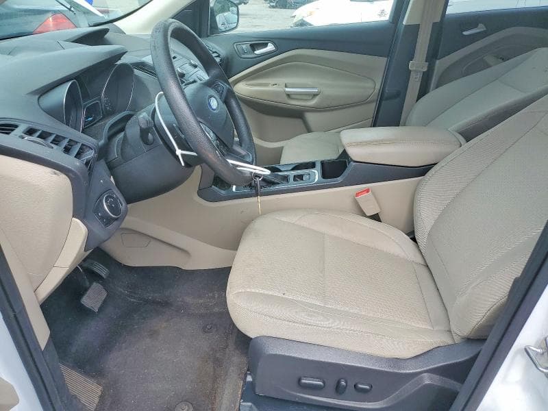 2017 FORD ESCAPE SE 7