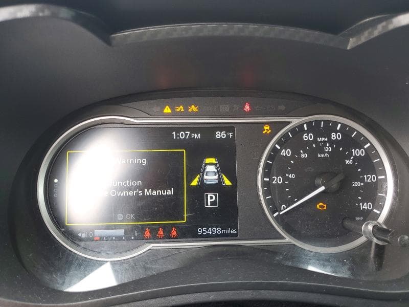 2022 NISSAN VERSA SV 9