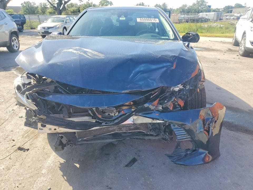 2020 TOYOTA CAMRY LE 5
