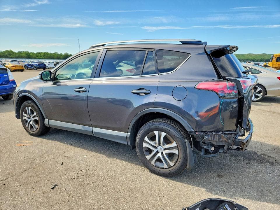 2017 TOYOTA RAV4 LE 2
