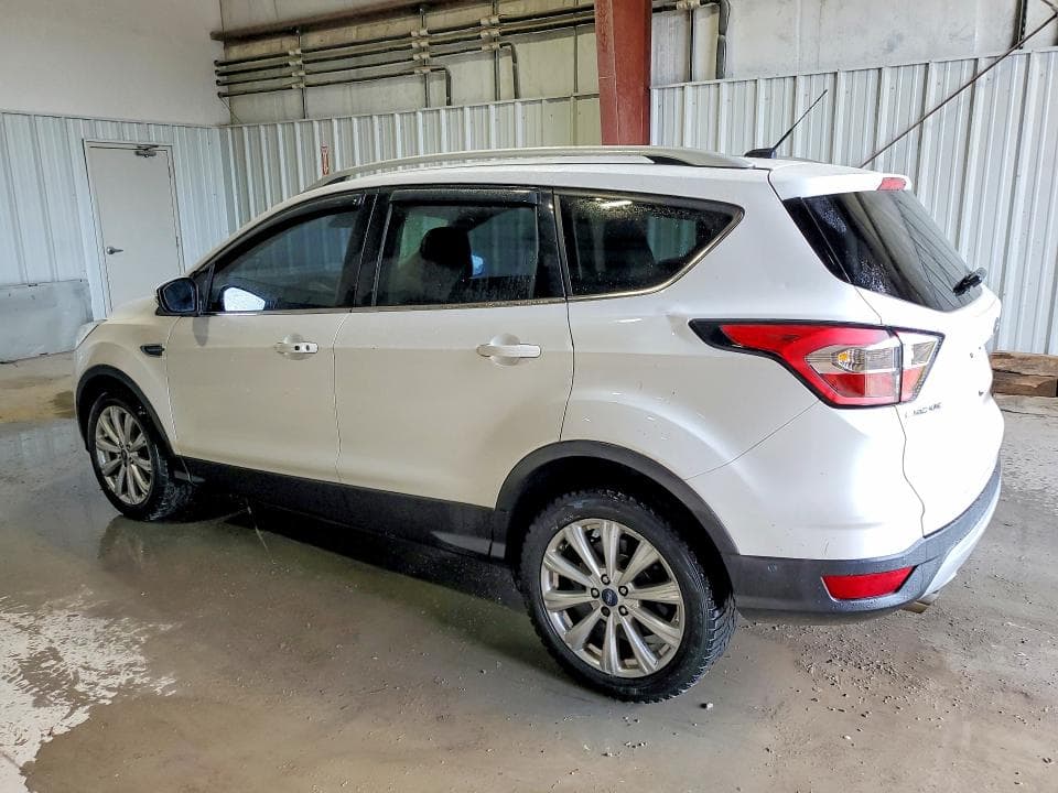 2017 FORD ESCAPE TITANIUM 2