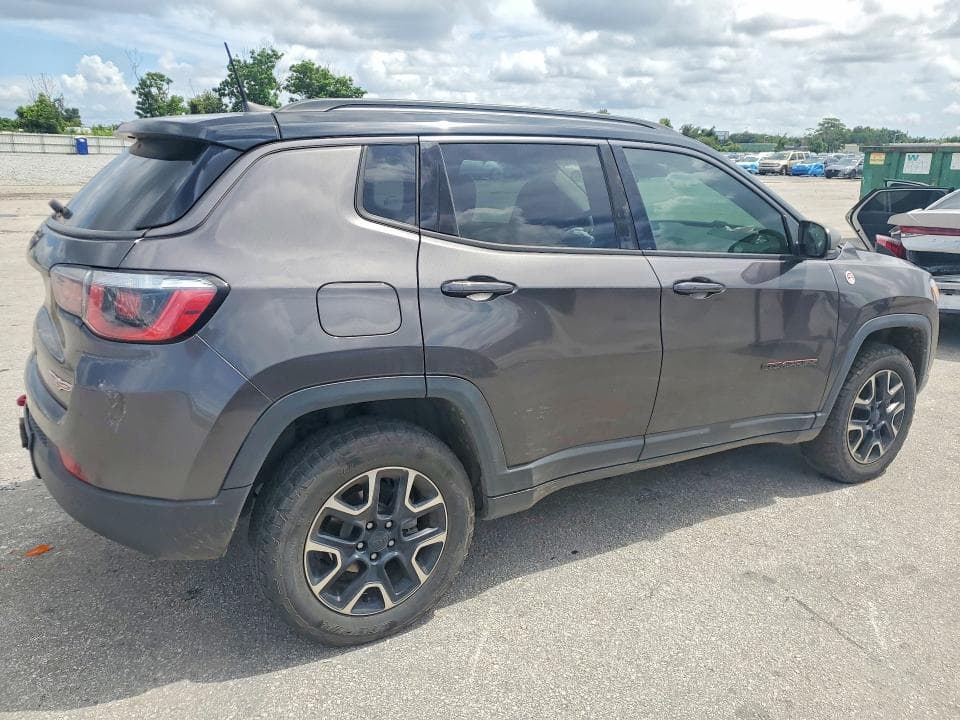 2019 JEEP COMPASS TRAILHAWK 3