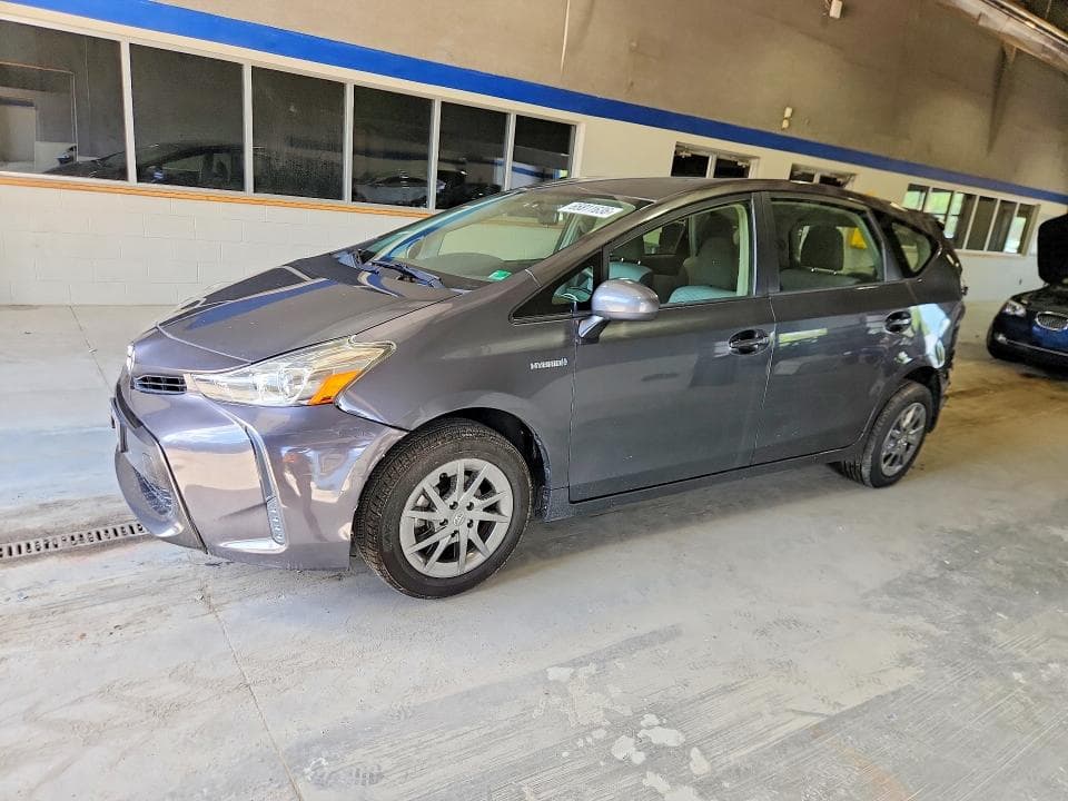 2017 TOYOTA PRIUS V TWO - 1