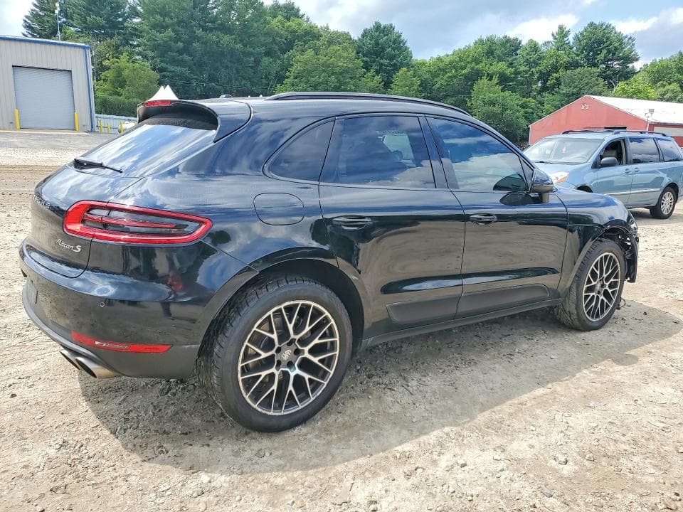 2018 PORSCHE MACAN S 3