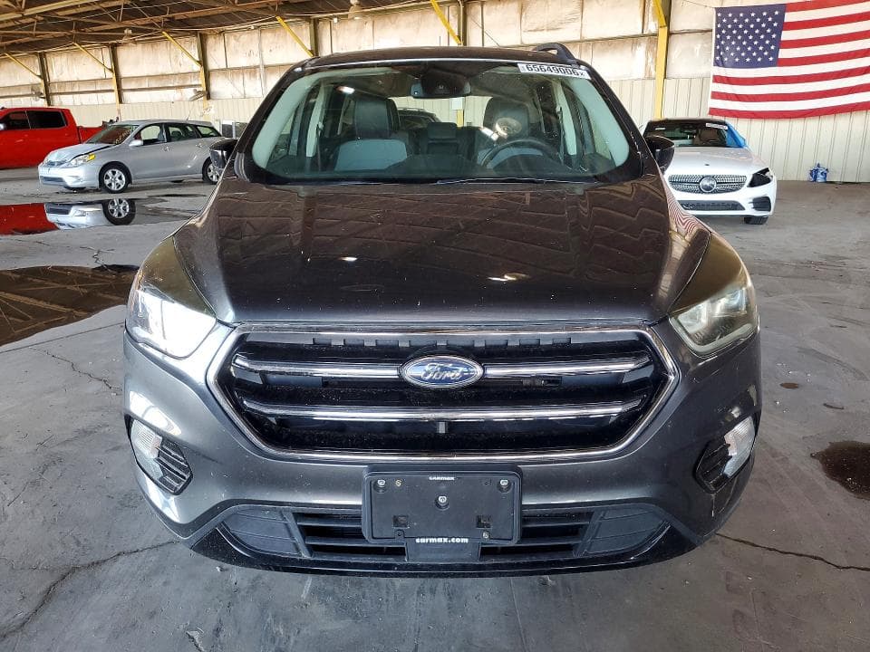 2018 FORD ESCAPE SE 5