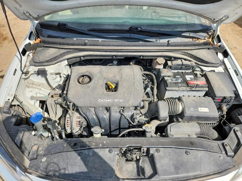 2017 HYUNDAI ELANTRA SE 11