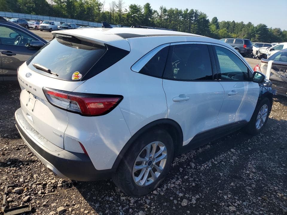 2020 FORD ESCAPE SE 3