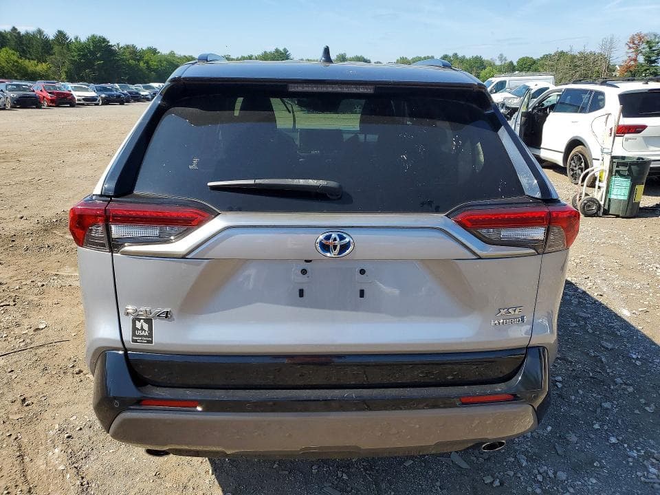 2020 TOYOTA RAV4 XSE 6
