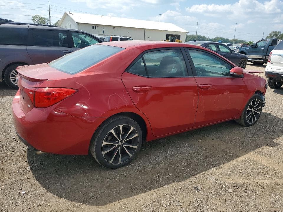 2017 TOYOTA COROLLA SE 3