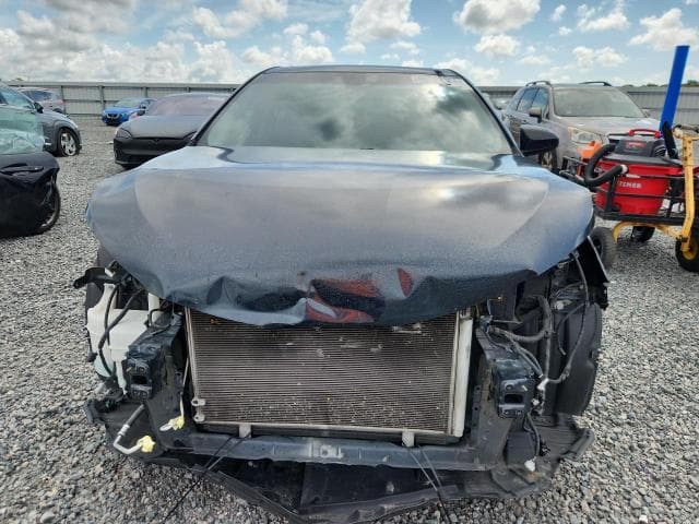 2017 TOYOTA CAMRY SE 5