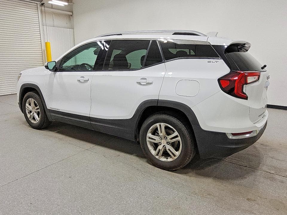 2022 GMC TERRAIN SLT 2
