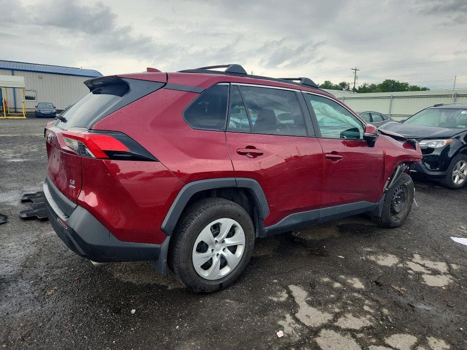 2021 TOYOTA RAV4 LE 3