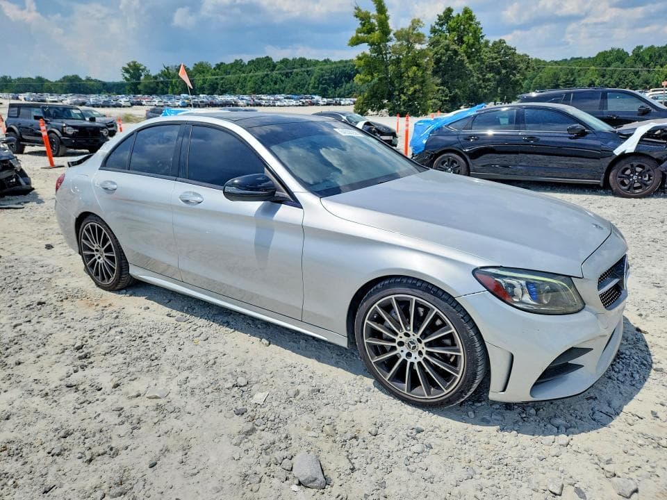 2020 MERCEDES-BENZ C 300 4