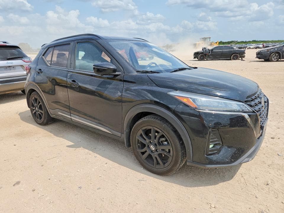 2021 NISSAN KICKS SR 4
