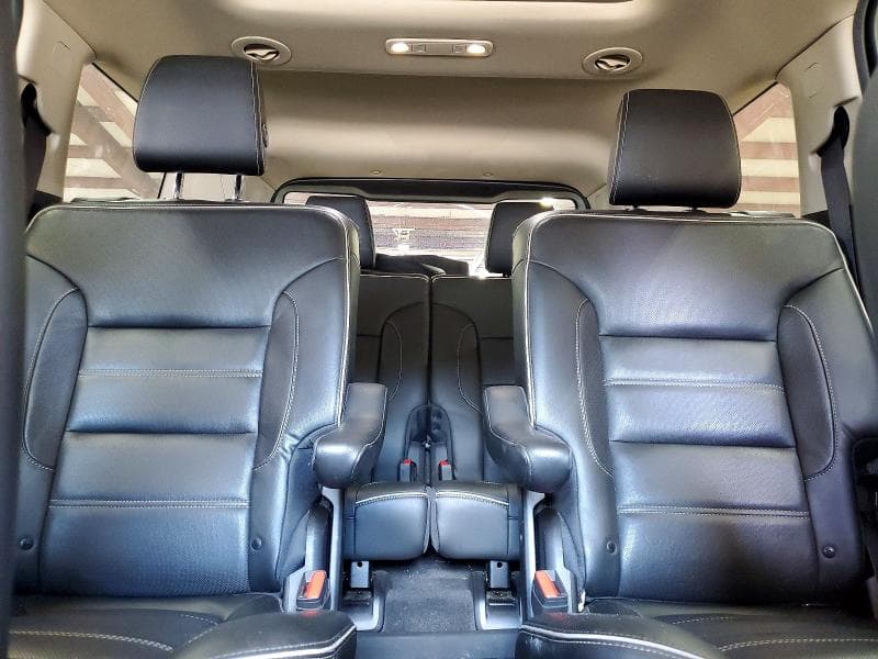 2017 GMC ACADIA DENALI 10