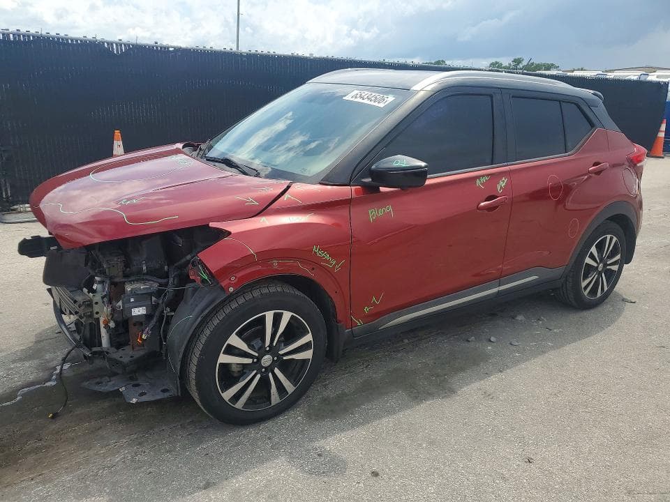 2018 NISSAN KICKS SR
