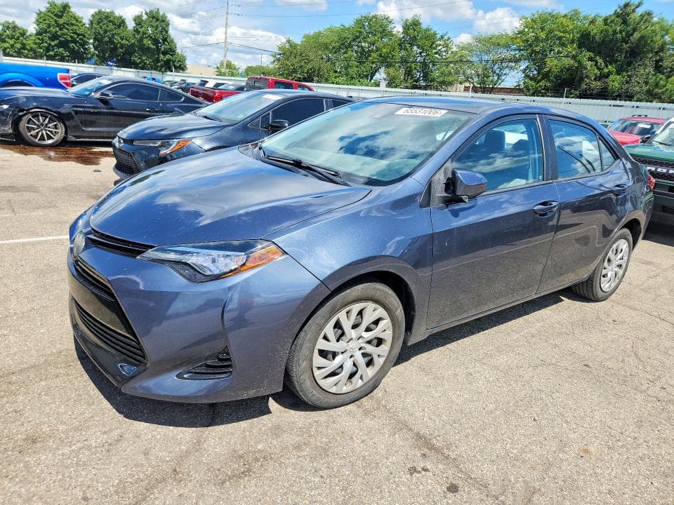 2017 TOYOTA COROLLA LE - 1