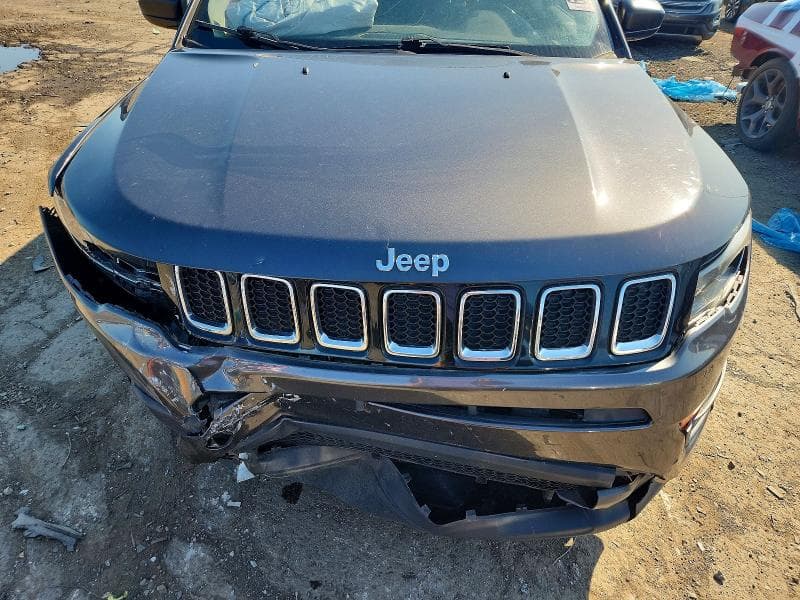 2018 JEEP COMPASS SPORT 12