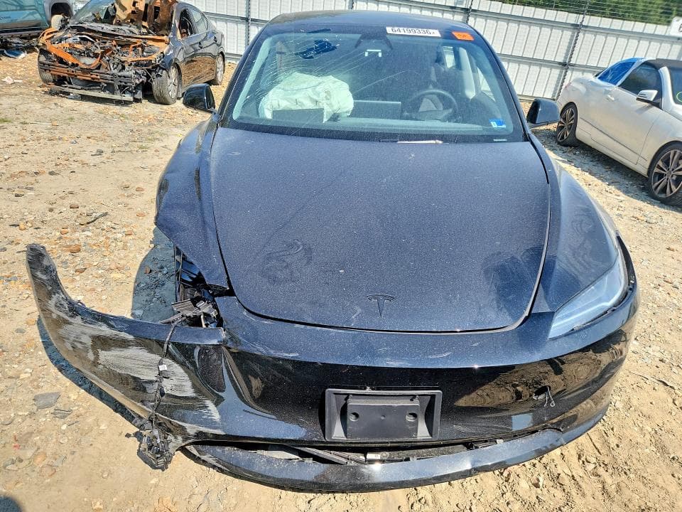 2026 TESLA MODEL 3 5