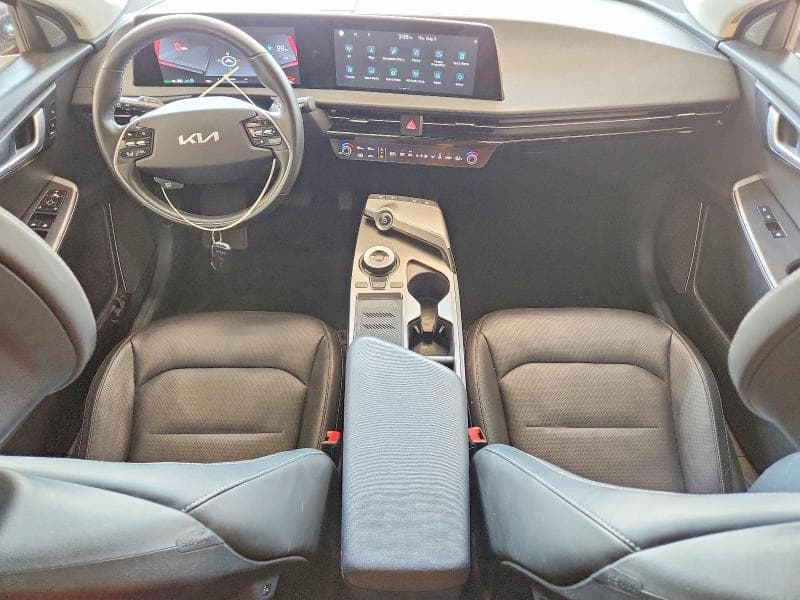 2023 KIA EV6 WIND 8