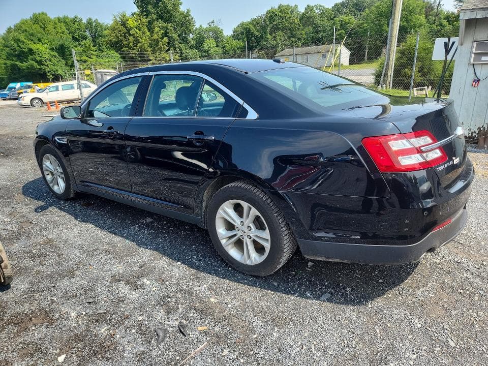 2018 FORD TAURUS SEL 2