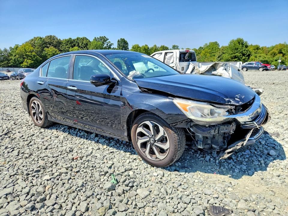 2017 HONDA ACCORD EX 4