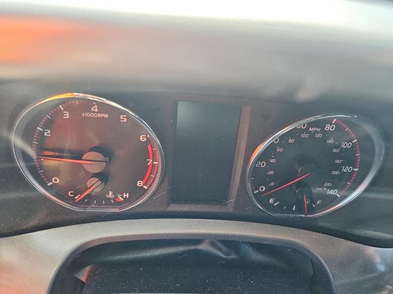 2018 TOYOTA RAV4 SE 9